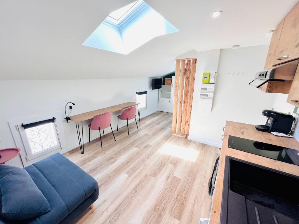 LE QUAI 6 - Studio neuf CALME LUMINEUX - CLIM - WiFi - Gare à 200m — 4