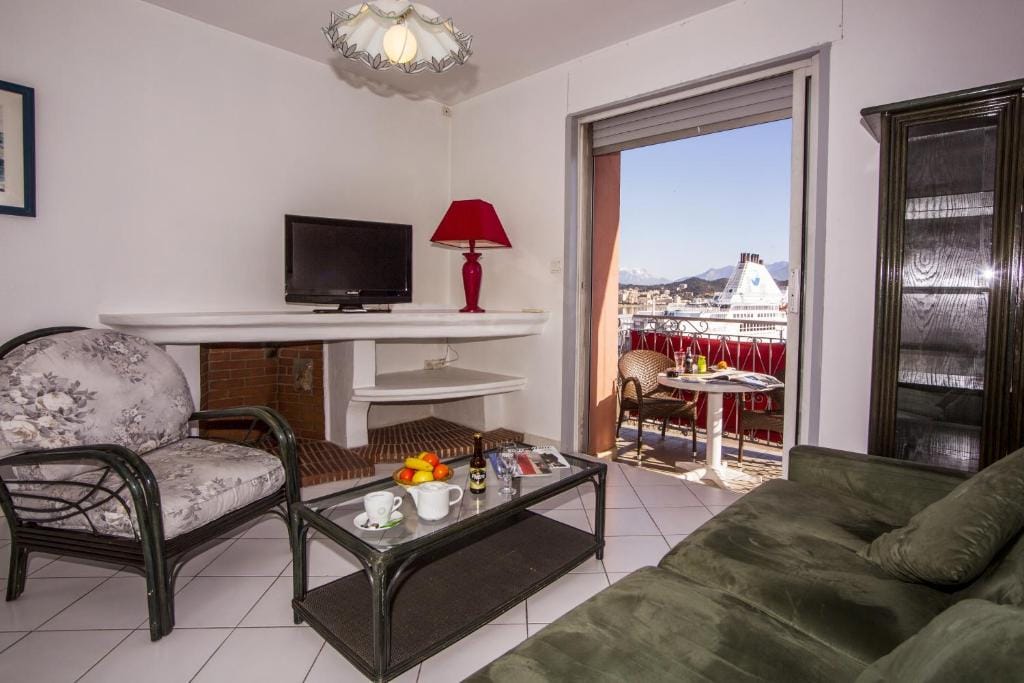 Hotel le Dauphin — 4