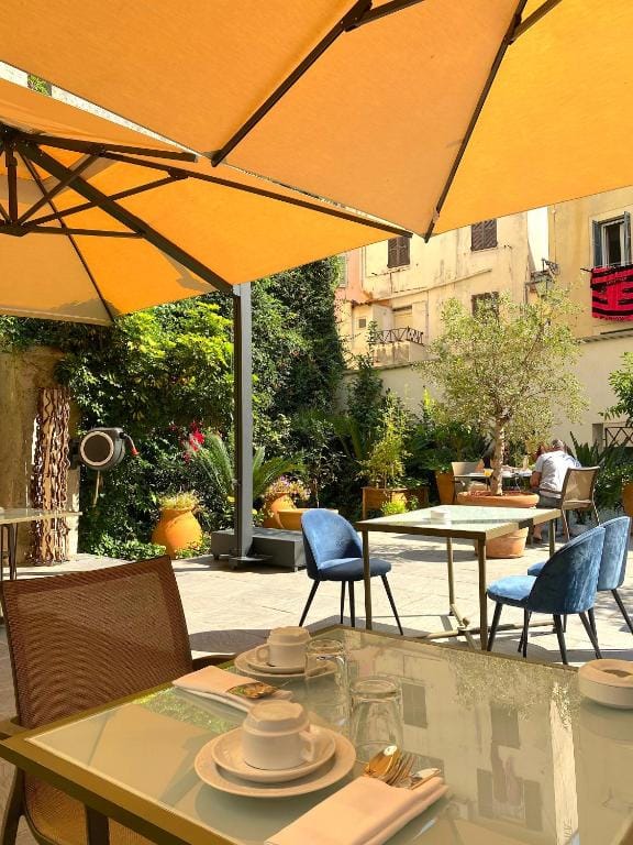 Hotel POZZO DI BORGO — 5