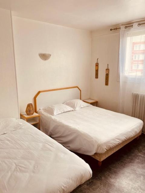 Hôtel De Normandie — 2