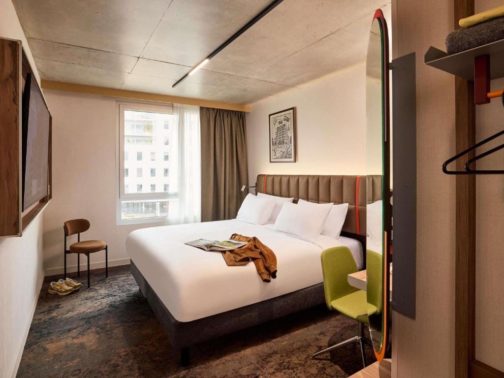 You Hotel Amiens - Handwritten Collection — 1