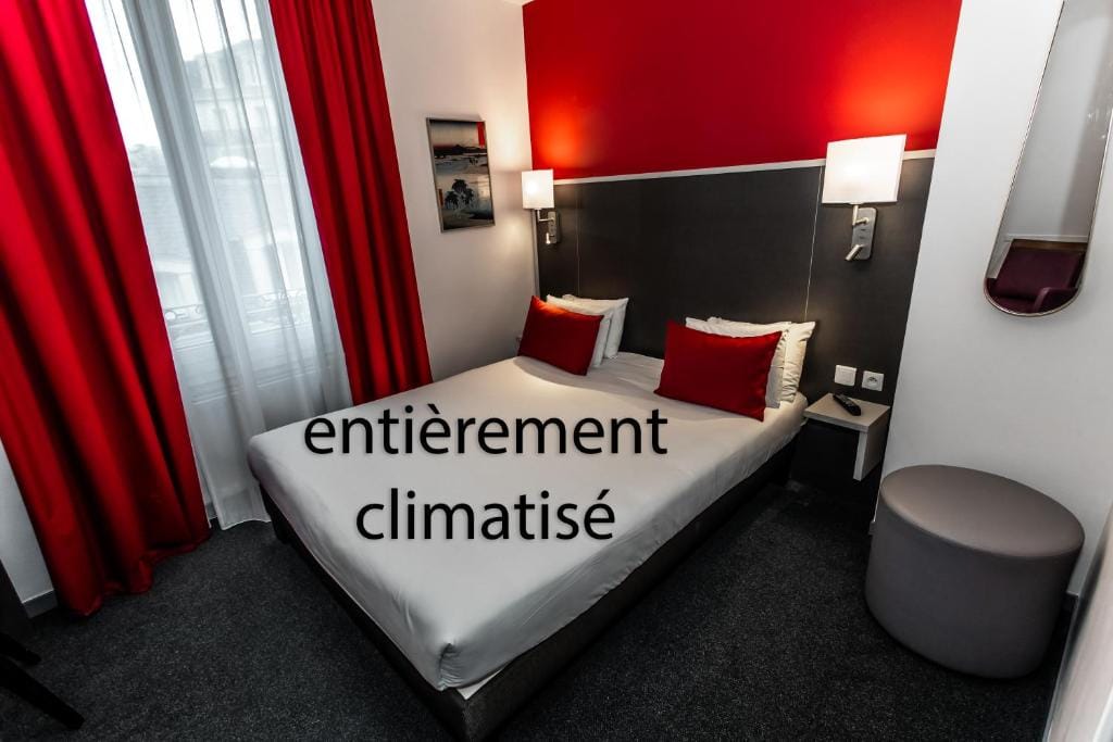 Hotel Continental — 1