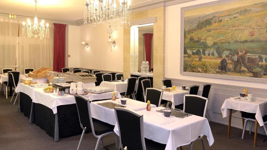 Hôtel De France — 4