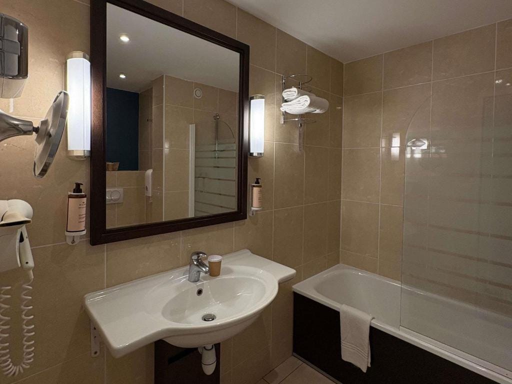 Mercure Angers Centre Gare — 3