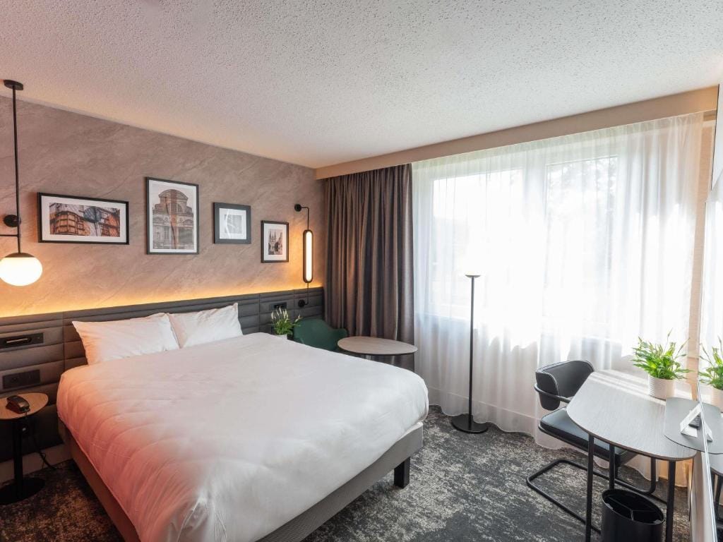 Novotel Angers Lac de Maine — 1
