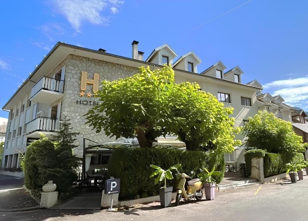 Hôtel Catalpa — 1