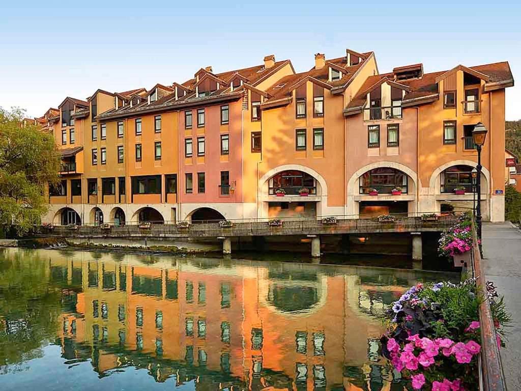 ibis Annecy Centre Vieille Ville — 1
