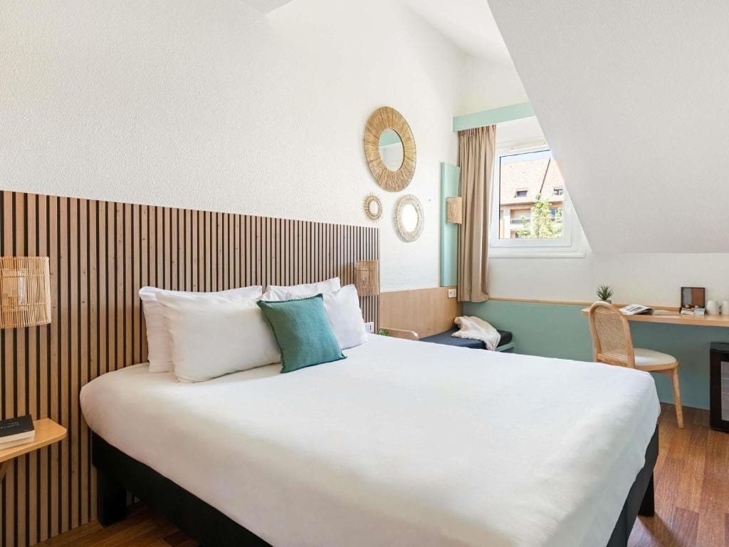 ibis Annecy Centre Vieille Ville — 2