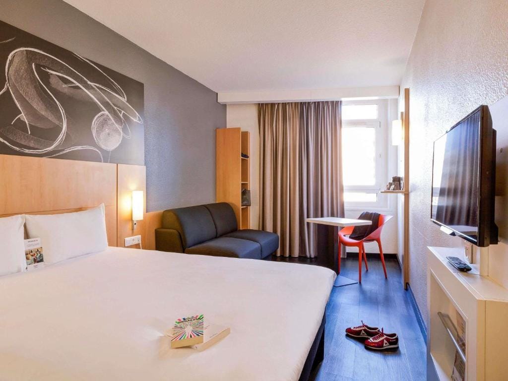 ibis Annecy Centre Vieille Ville — 4