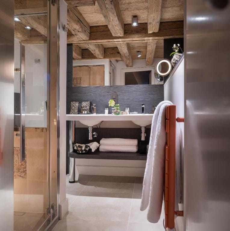 Les Loges Annecy Vieille Ville — 3