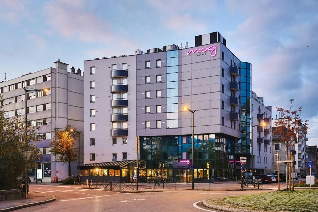 Moxy Annecy — 3