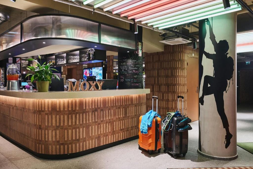 Moxy Annecy — 5