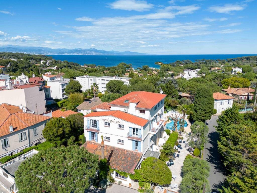 Hôtel Beau Site - Cap d'Antibes — 1