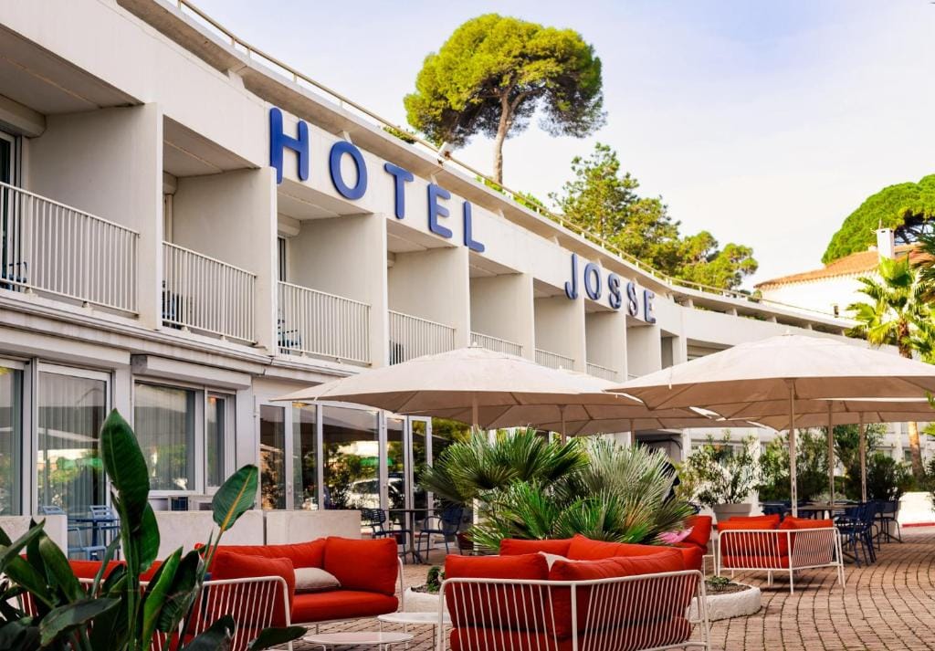 Hôtel Josse — 1