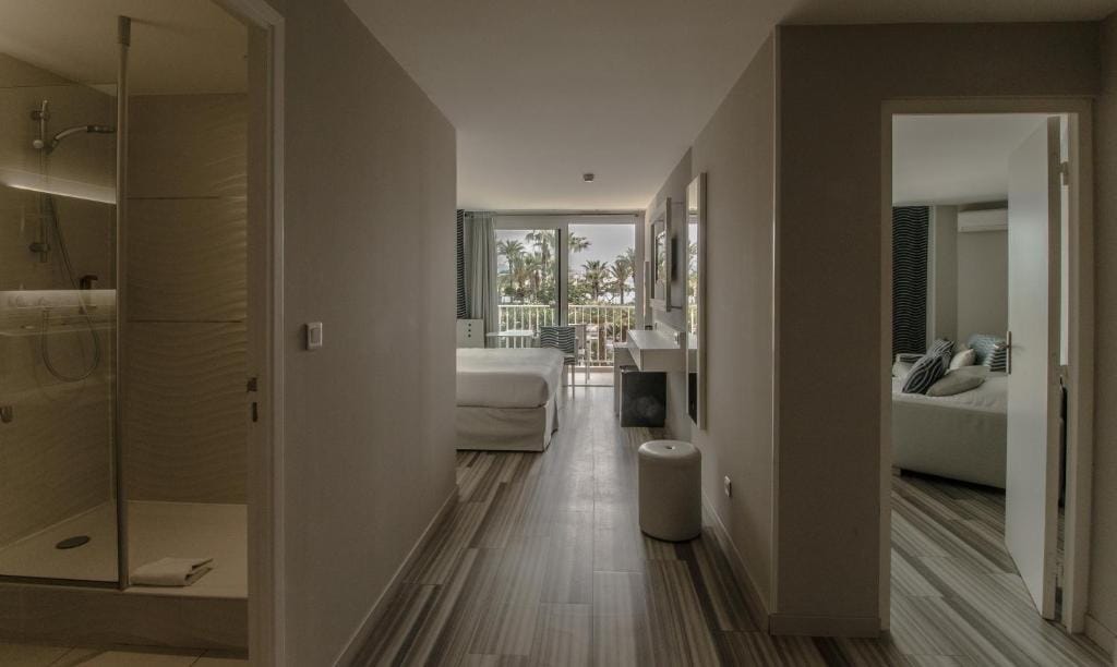 Hôtel Josse — 3