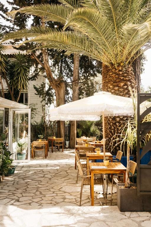 Hôtel Le Petit Castel — 5