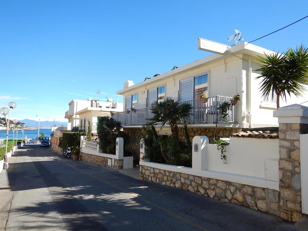 Hotel Miramar- Cap d'Antibes - La Garoupe plage — 1