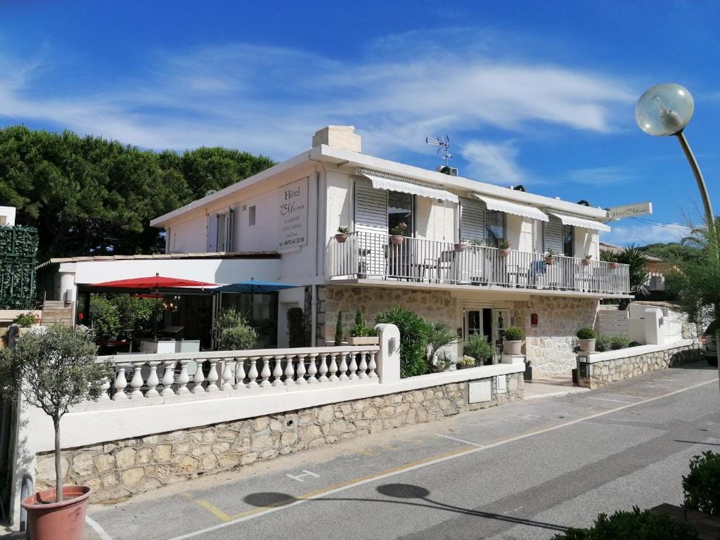 Hotel Miramar- Cap d'Antibes - La Garoupe plage — 2