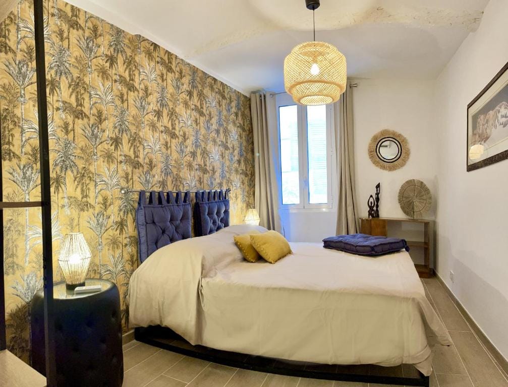 Les Remparts Antibes Location — 4