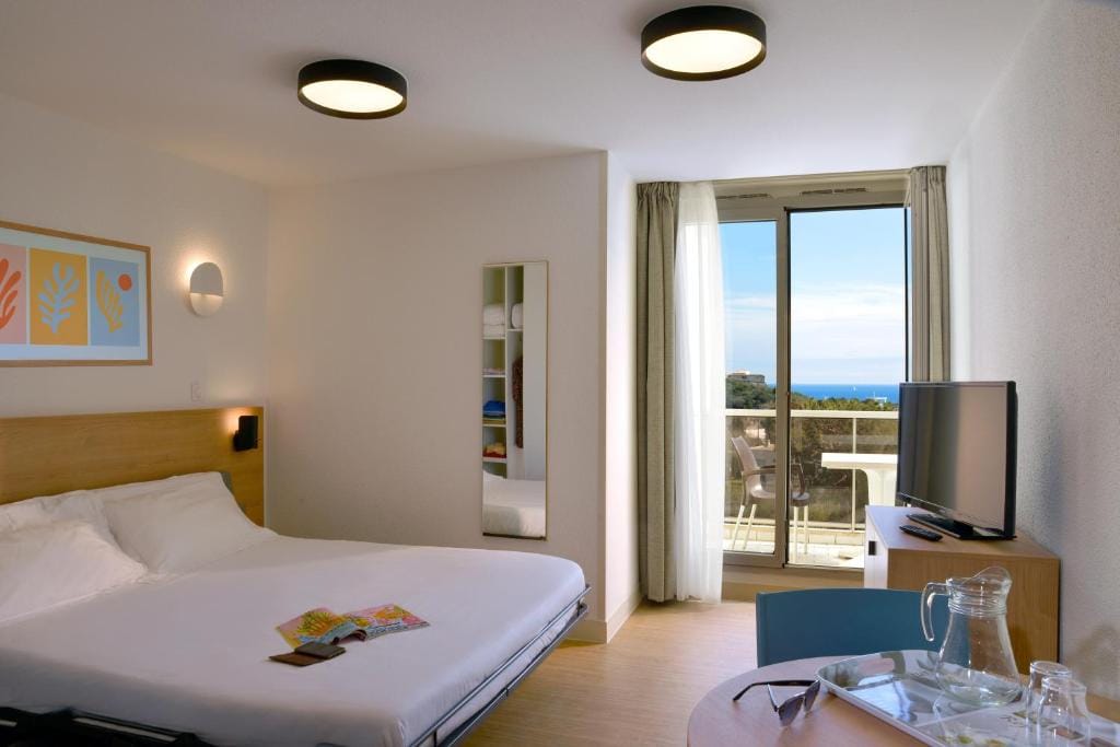 Residence Residéal Antibes — 2