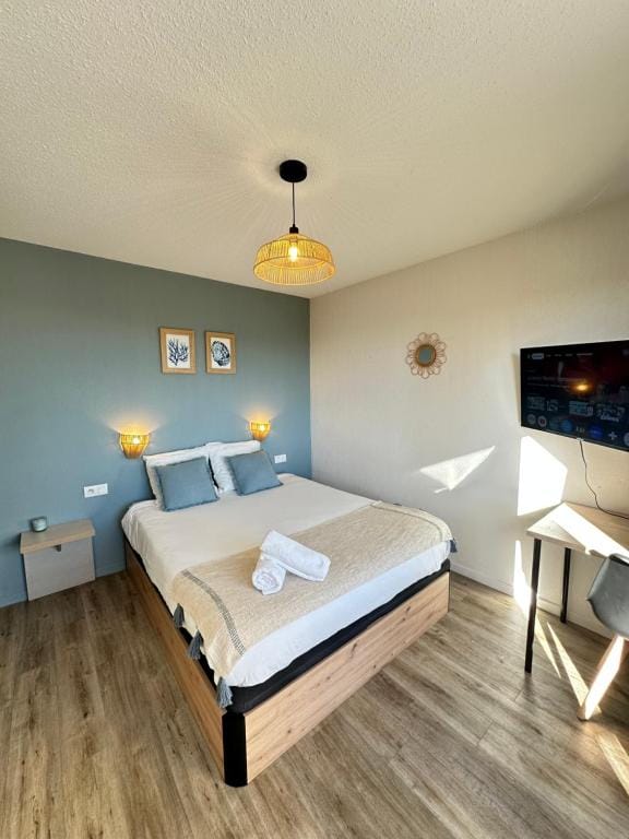 Appart'Hôtel avec Balcon et Netflix - Avignon gare TGV Confluence — 1