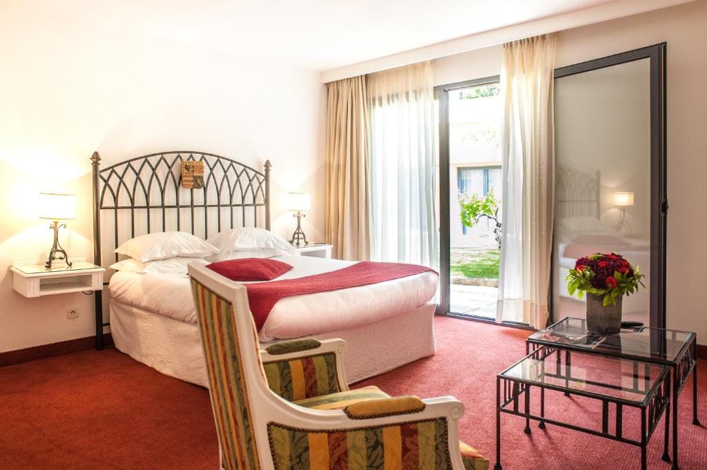Avignon Grand Hotel — 2