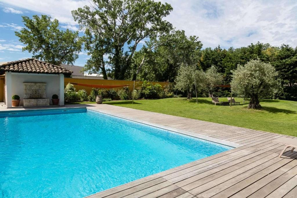 Best Western Plus Le Lavarin Avignon — 1