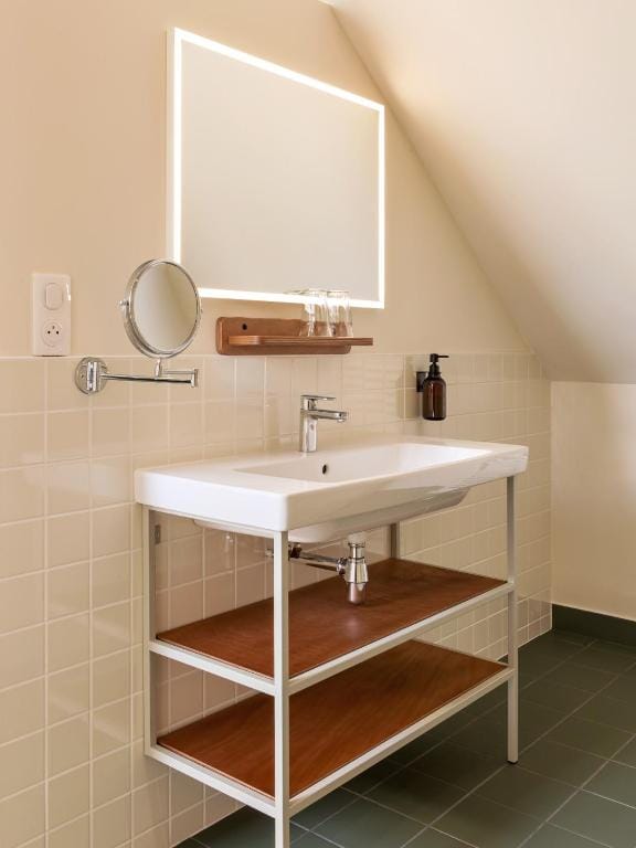 Alfred Hotels Beaune La Madeleine — 3