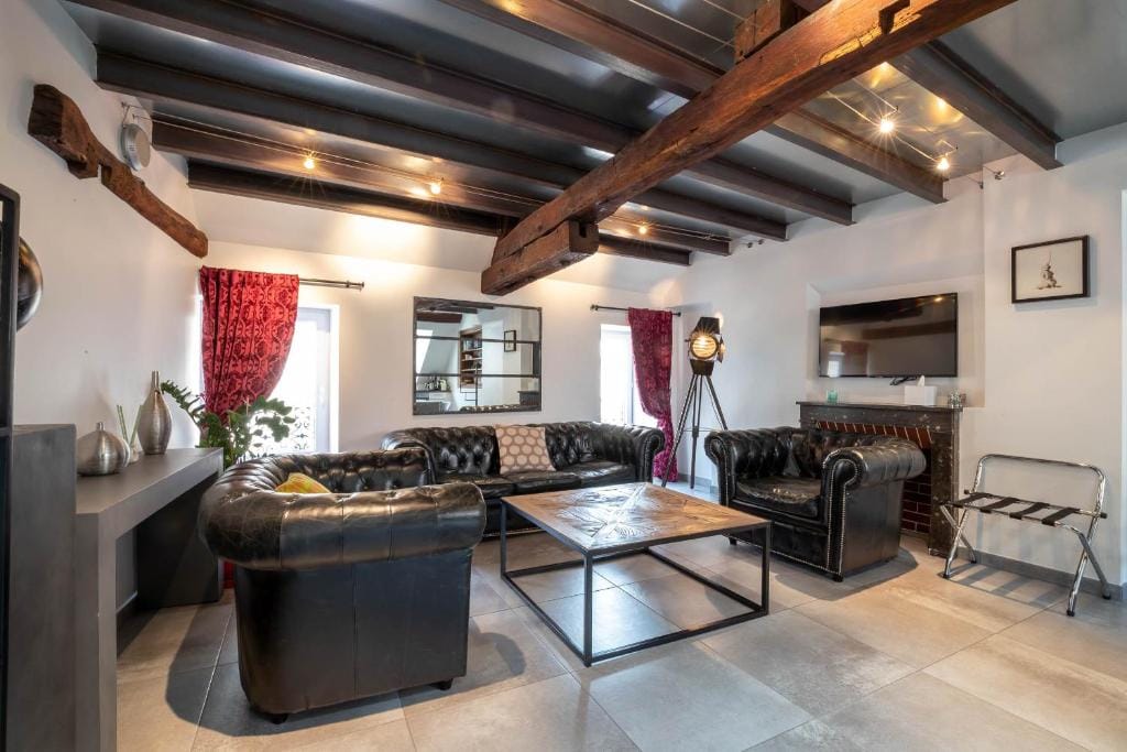 La Maison de Maurice — 1