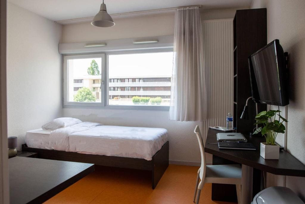 Comfort Aparthotel Besancon Hauts du Chazal — 5