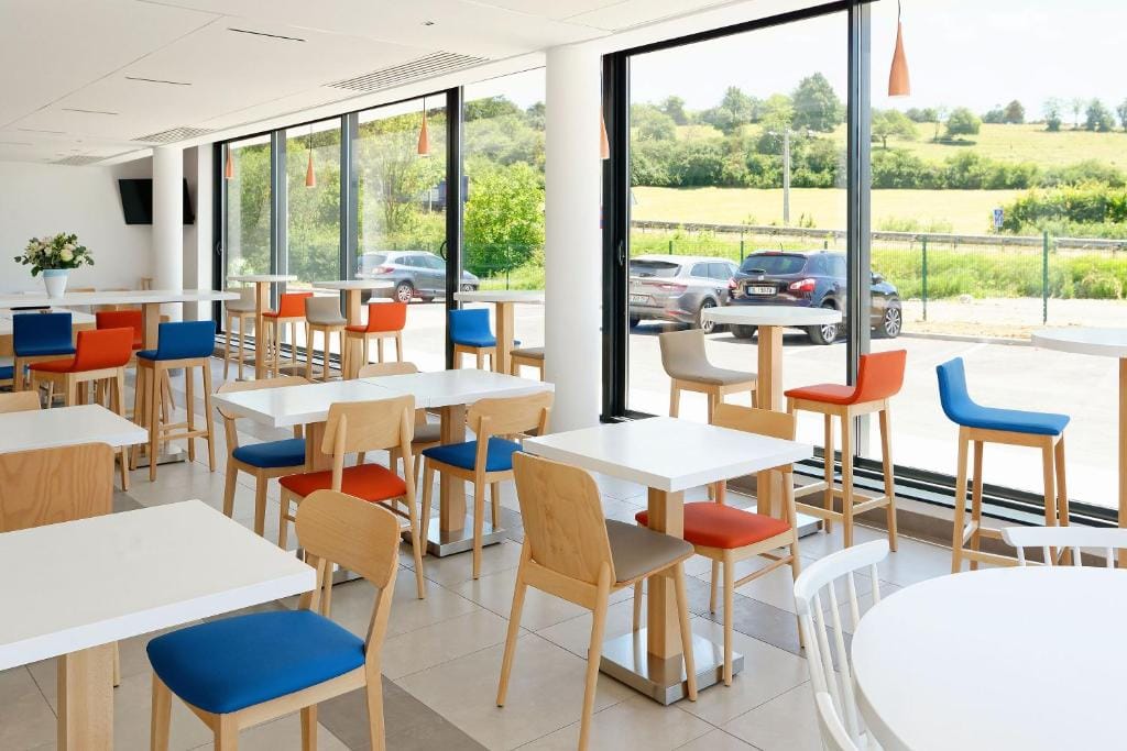 Hôtel AKENA Besançon — 1