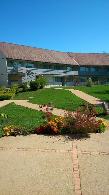 Hotel Campanile Besançon Nord Ecole Valentin — 3