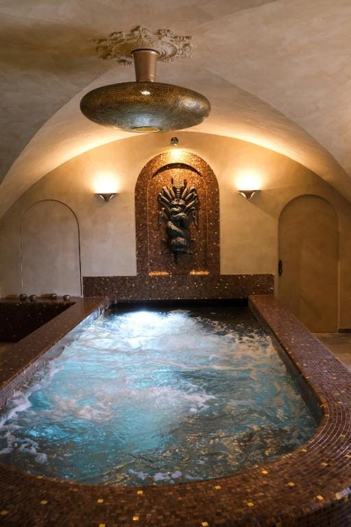 Hôtel Restaurant Spa Le Sauvage — 1