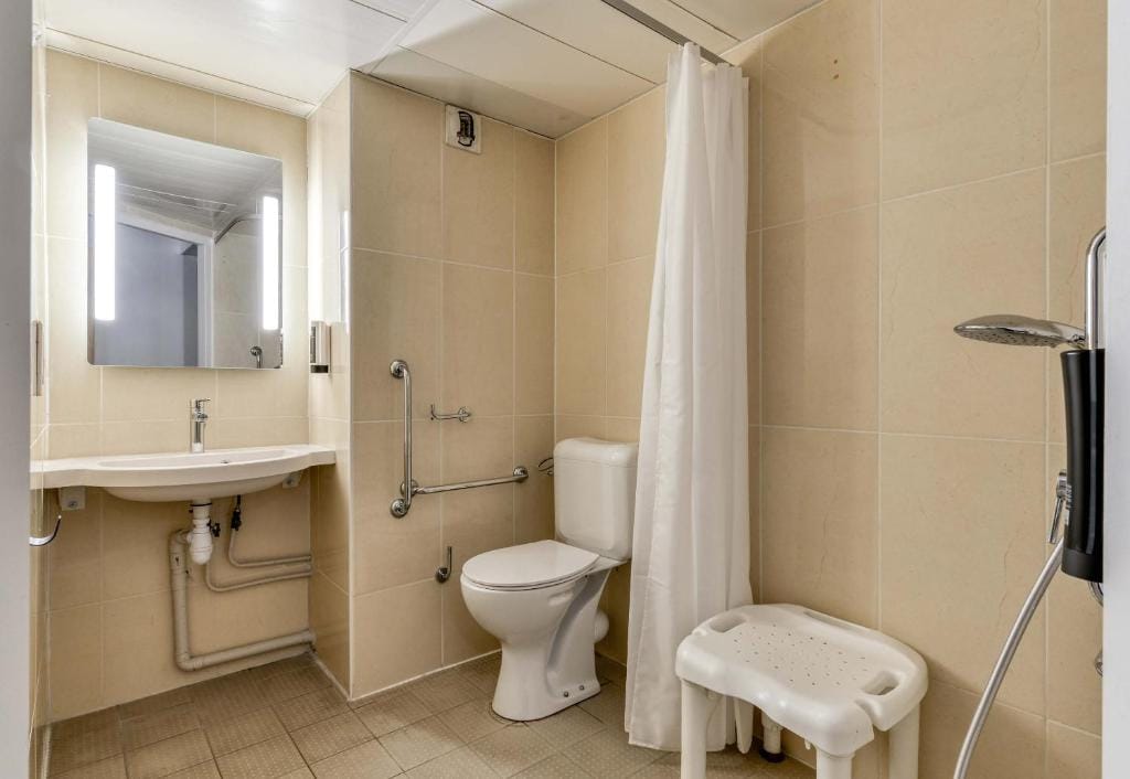 B&B HOTEL Béziers — 3