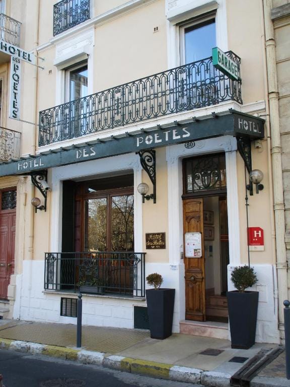 Hôtel Des Poètes avec parking sur réservation — 5