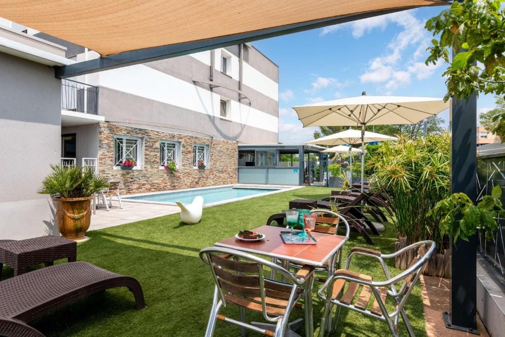 Sure Hotel by Best Western Beziers Le Monestie — 5