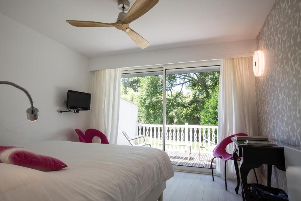 Château du Clair de Lune - Boutique Luxury Hotel — 2