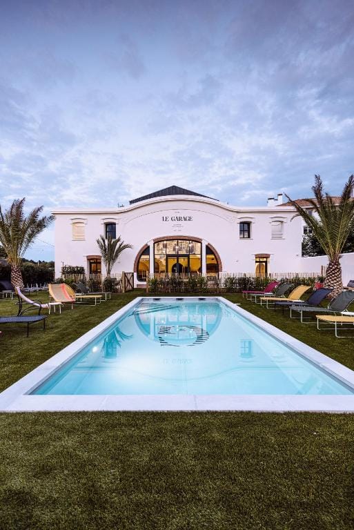 Le Garage Biarritz Hôtel — 1