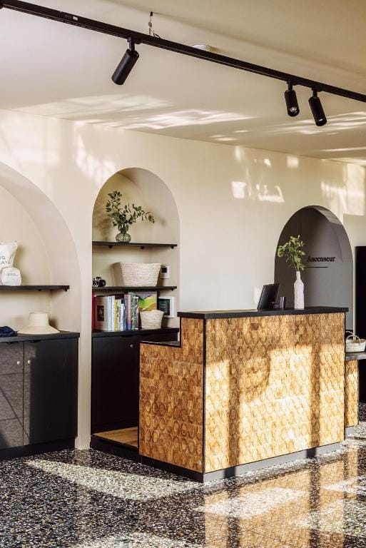 Le Garage Biarritz Hôtel — 2