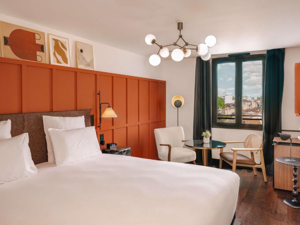Marty Hotel Bordeaux - Tapestry Collection by Hilton — 1