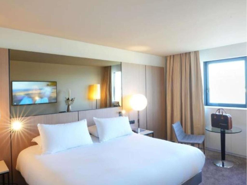 Pullman Bordeaux Lac — 3