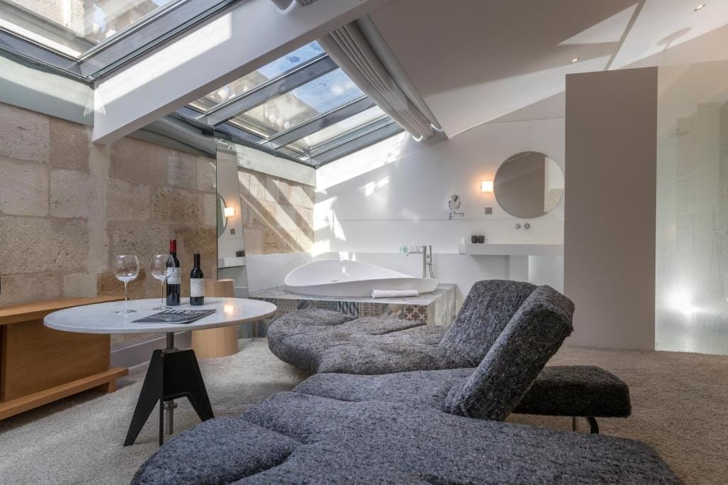 Yndo Hôtel — 4
