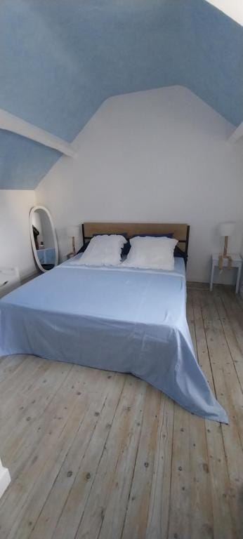 Chambre bleue avec accès plage — 2