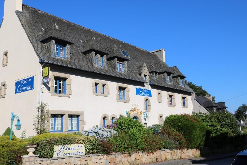 Logis Hotel De La Corniche — 1