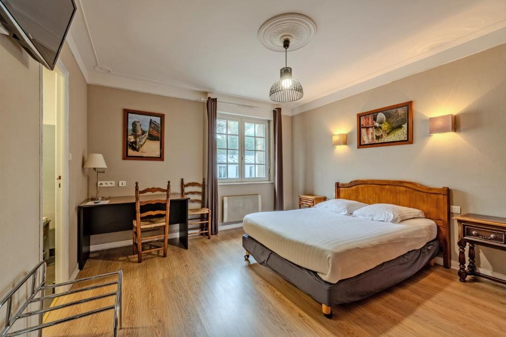 Logis Hotel De La Corniche — 2