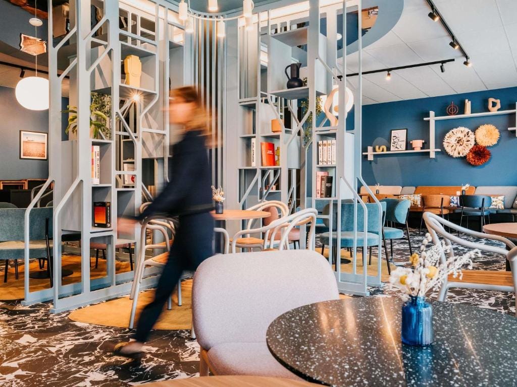 Mercure Brest Centre Port — 3