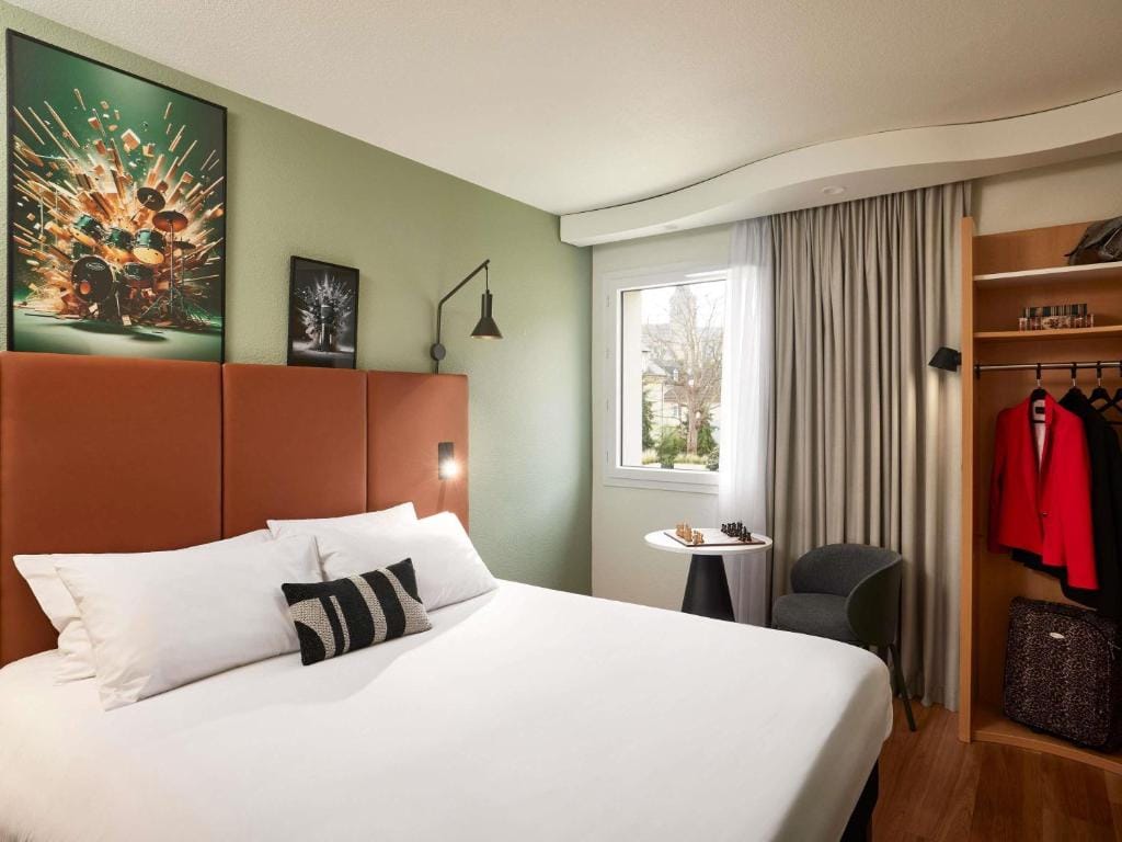 ibis Caen Centre — 2