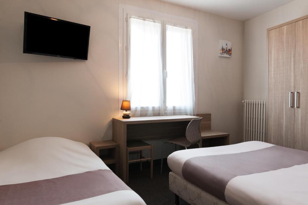 The Originals City, Hôtel Le Savoy, Caen — 4