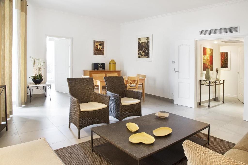 Cannes Croisette Prestige Apart'hotel — 4