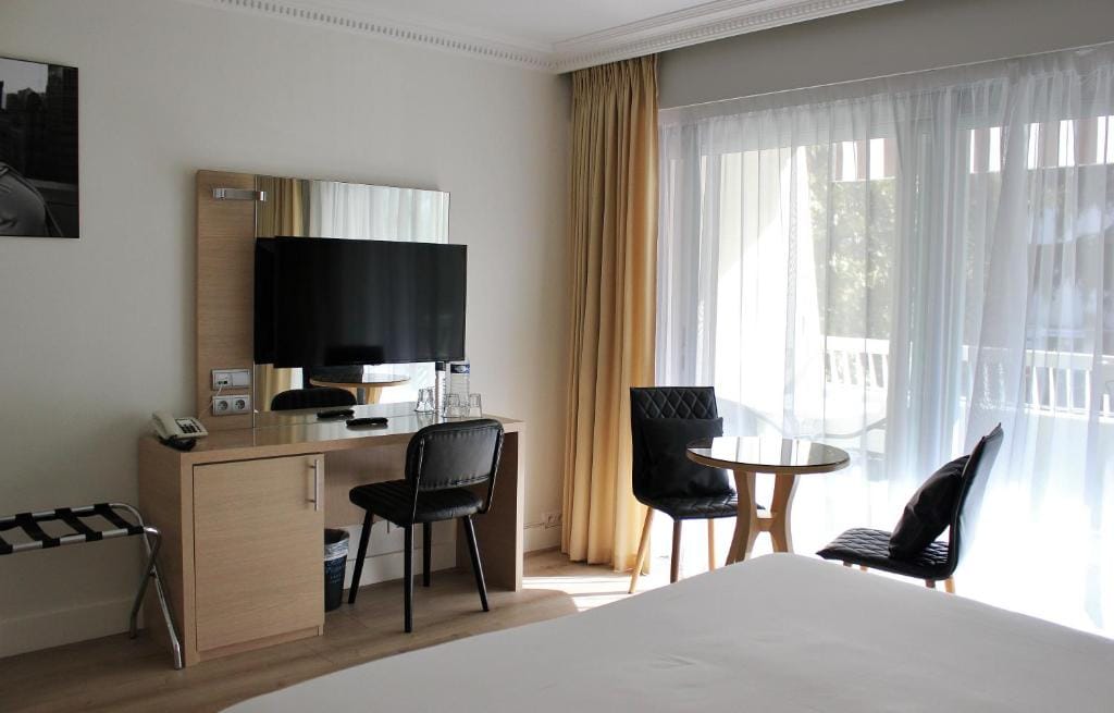 Hôtel Victoria — 5